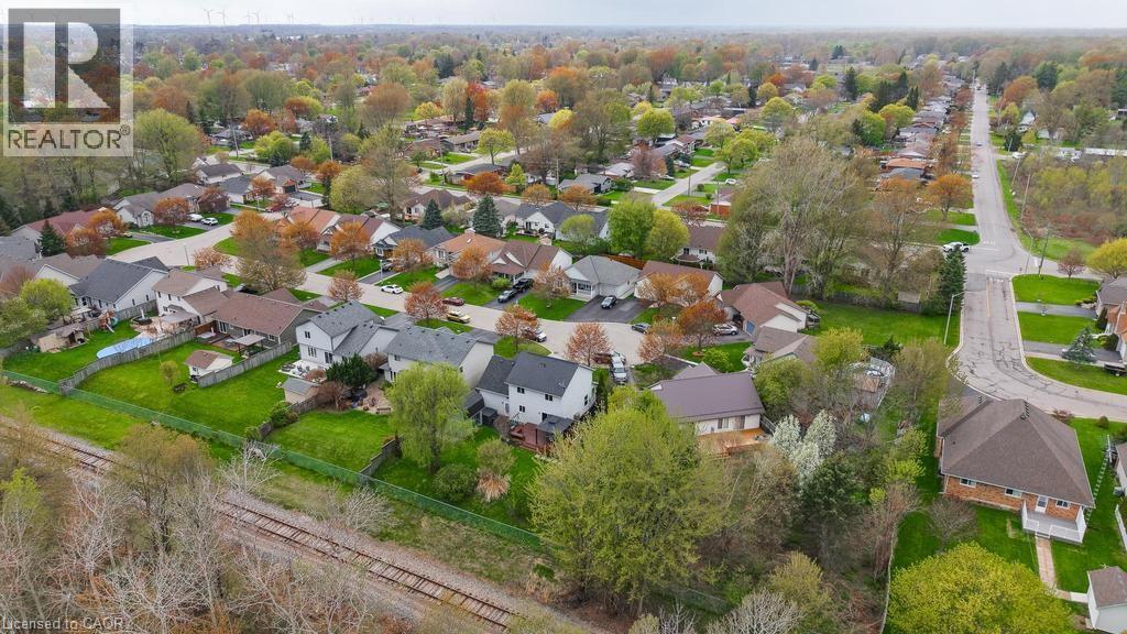 21 MAPLEWOOD Court - 43