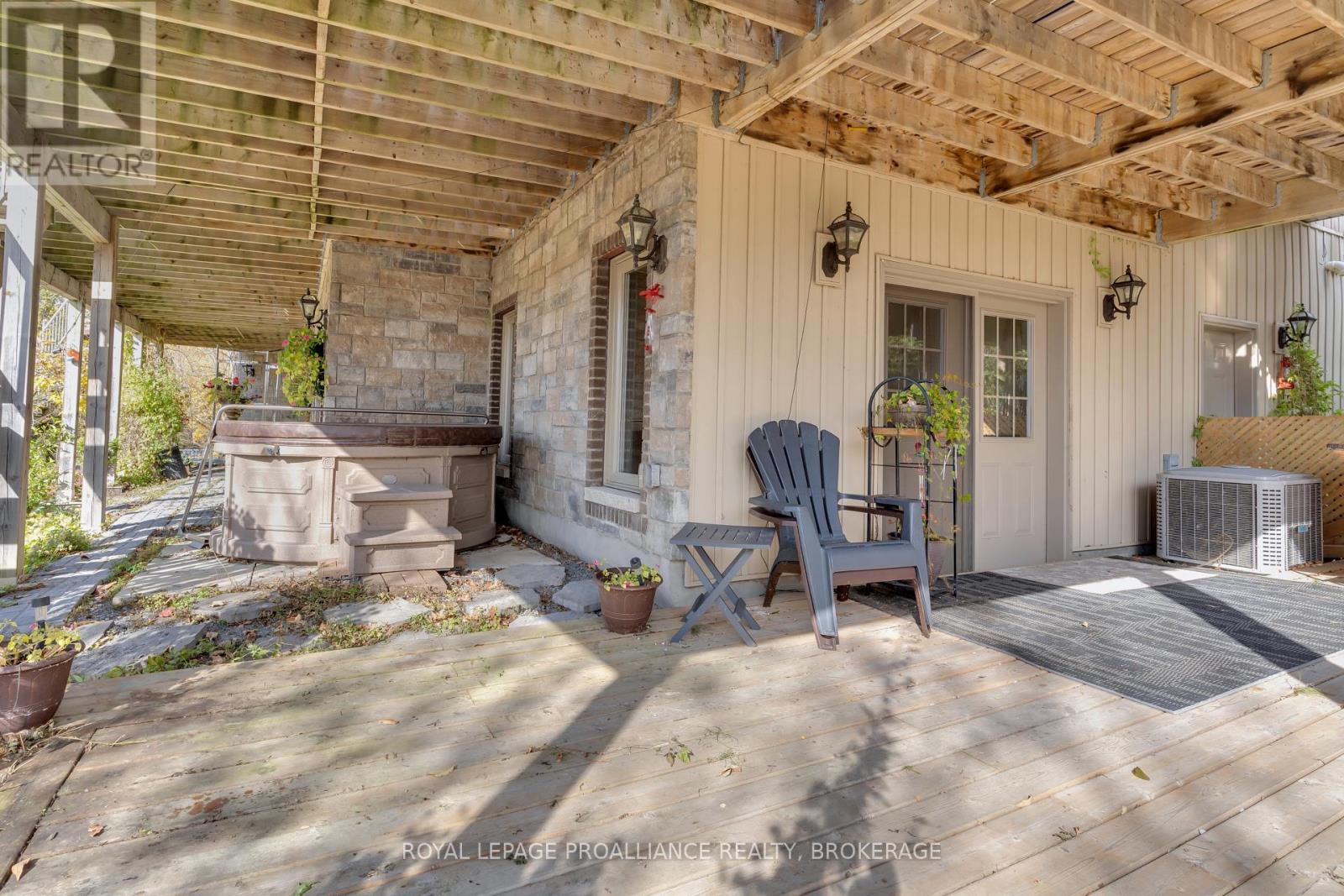 1749 ORMSBEE ROAD - 35