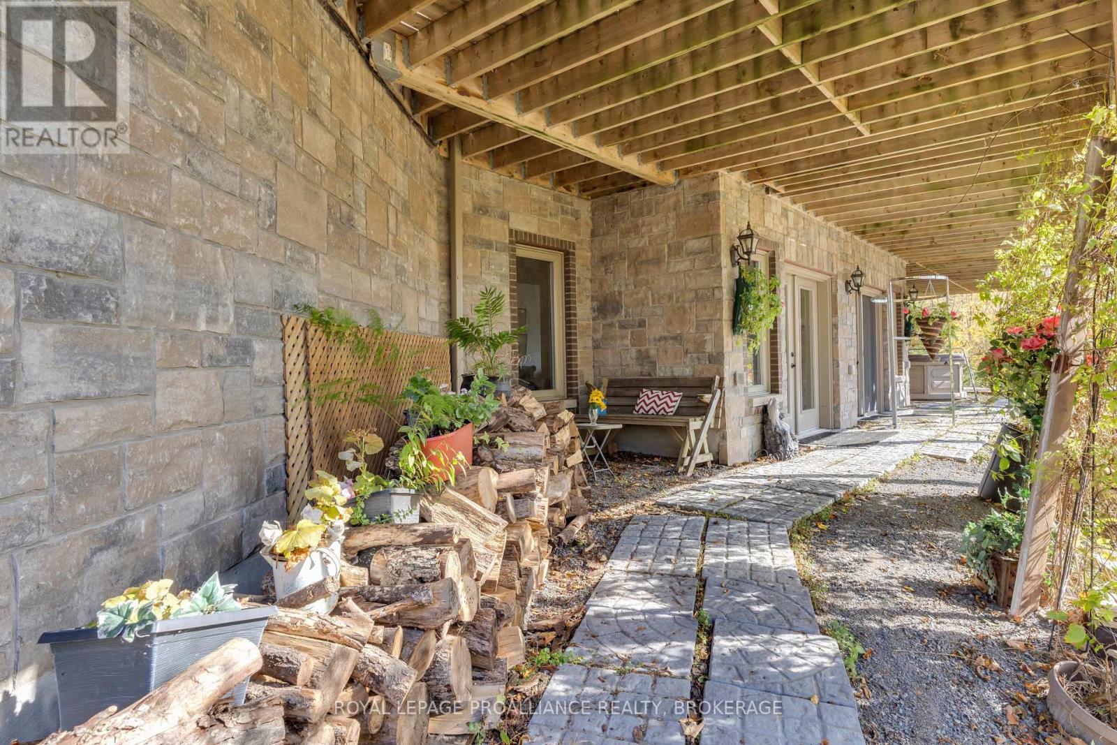 1749 ORMSBEE ROAD - 37