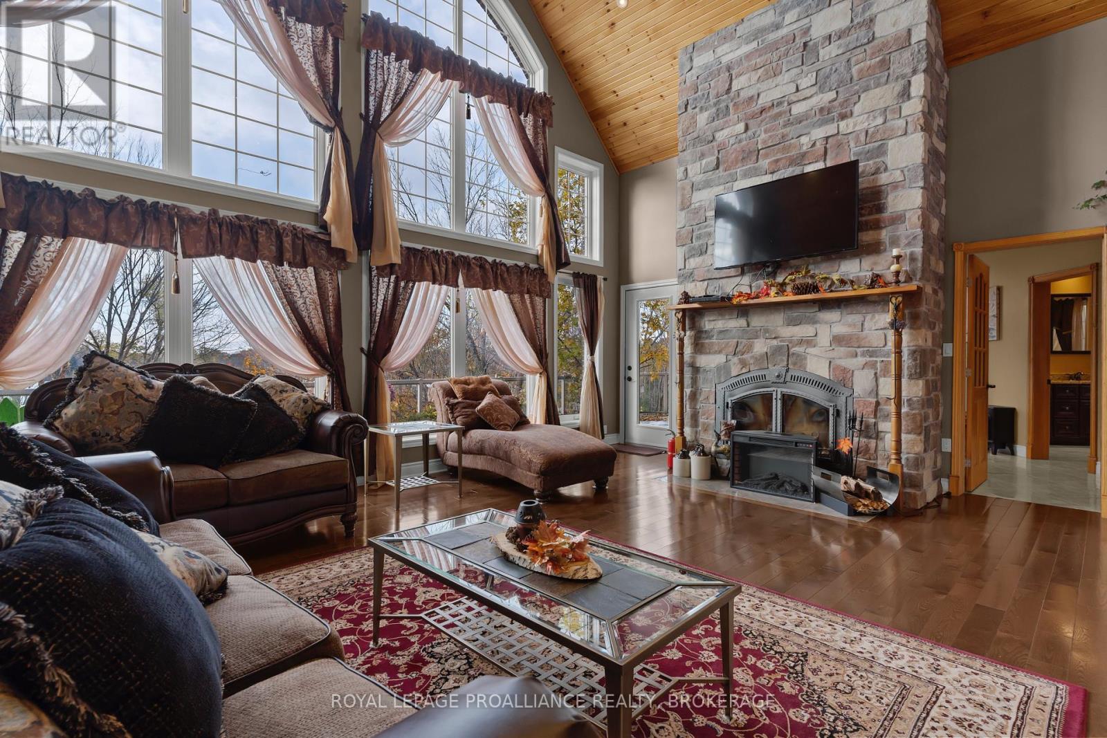1749 ORMSBEE ROAD - 8
