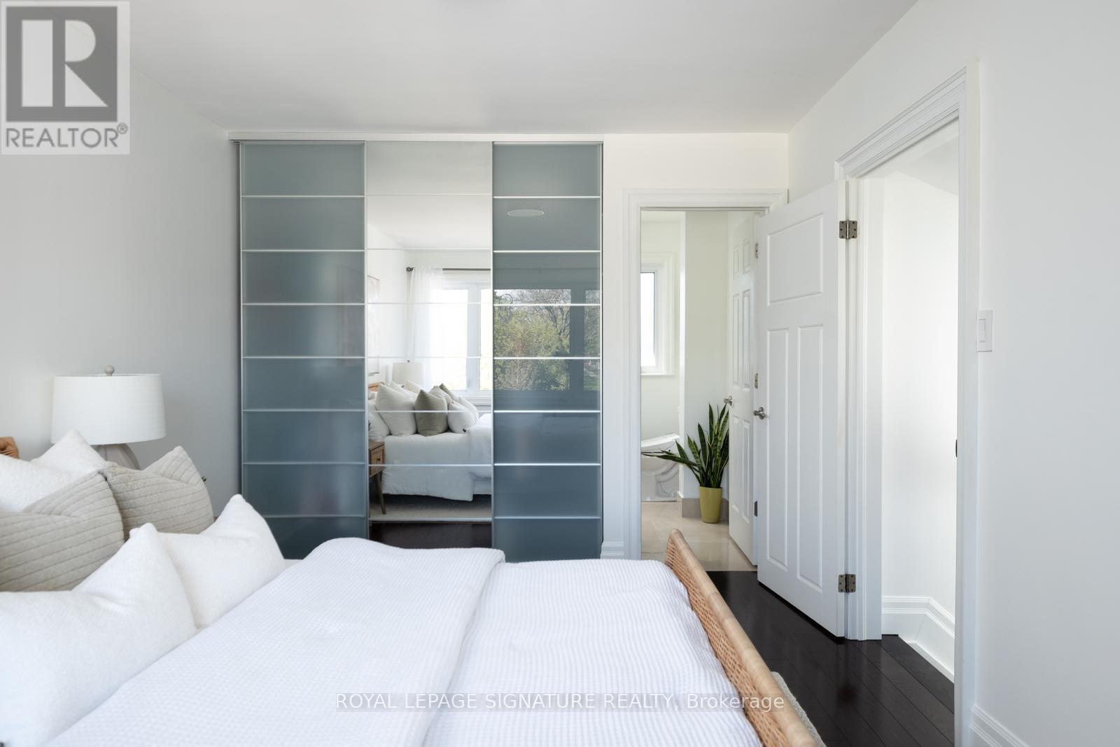 139 HOLCOLM ROAD - 23