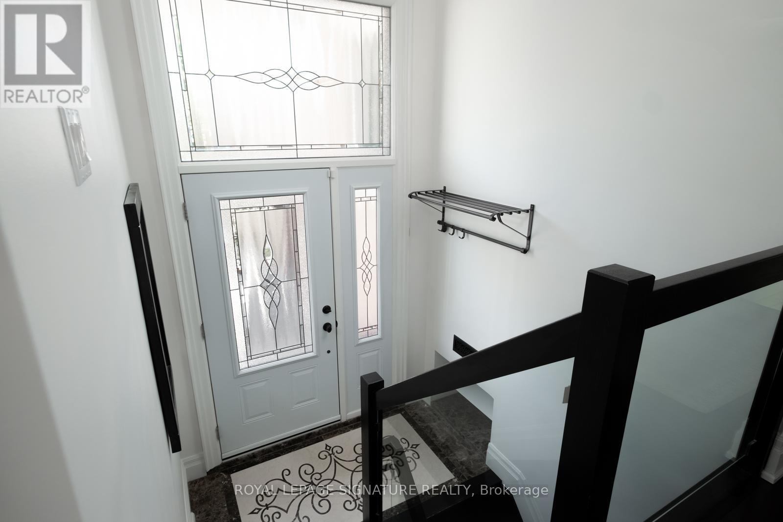 139 HOLCOLM ROAD - 4