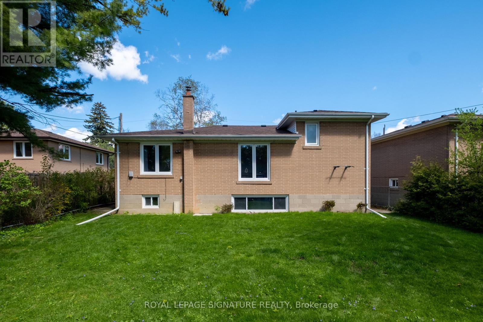 139 HOLCOLM ROAD - 48