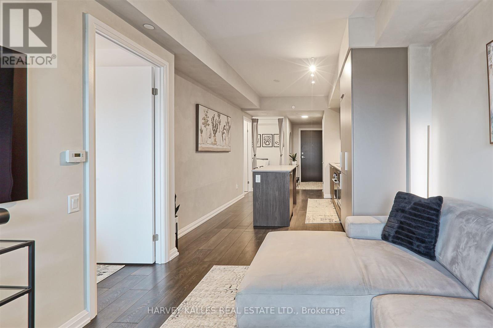 #412 4208 DUNDAS STREET W - 13