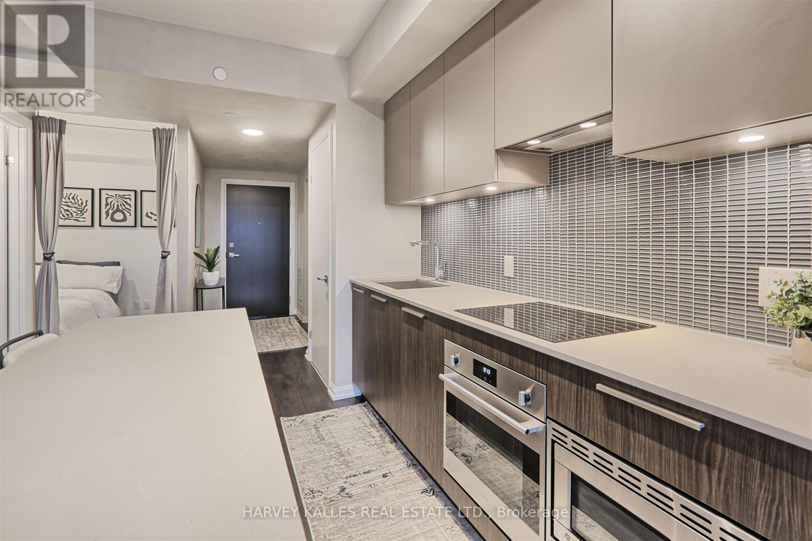 #412 4208 DUNDAS STREET W - 7