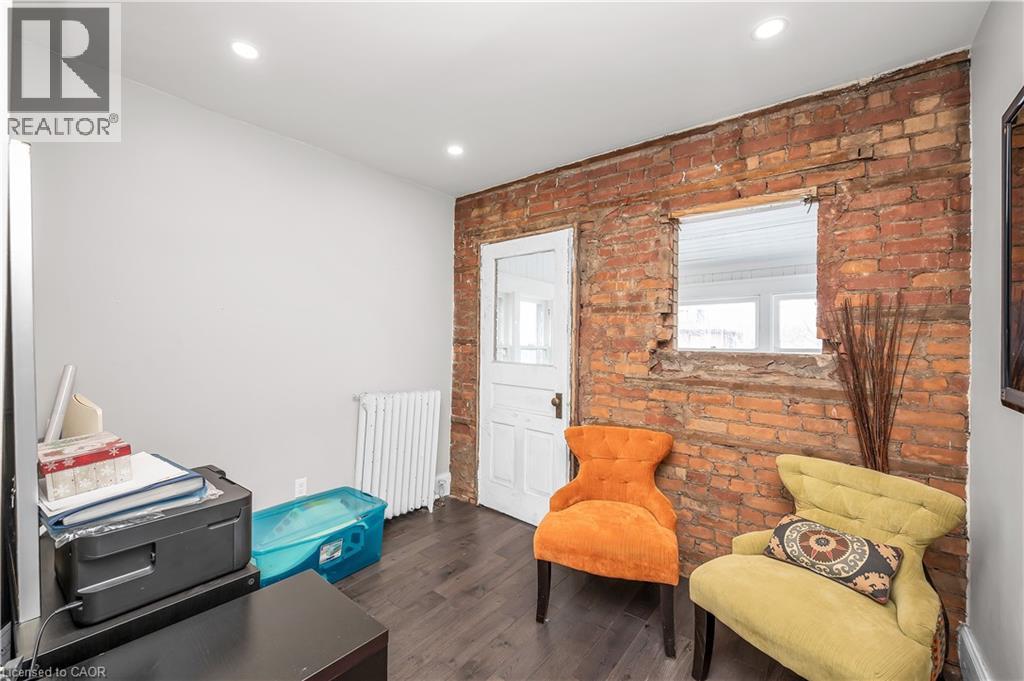 77 PROCTOR Boulevard - 26
