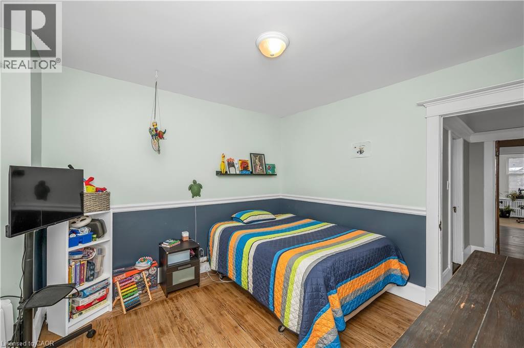 77 PROCTOR Boulevard - 22