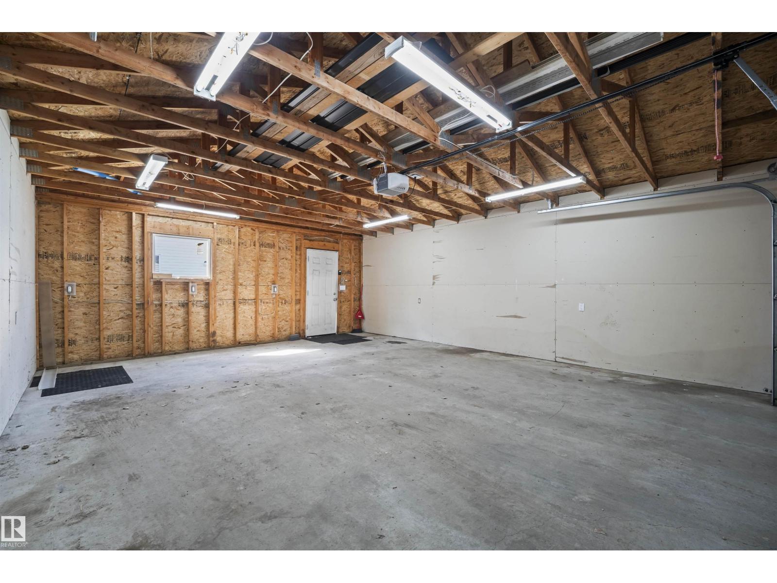 3041 ARTHURS CR SW SW - 21