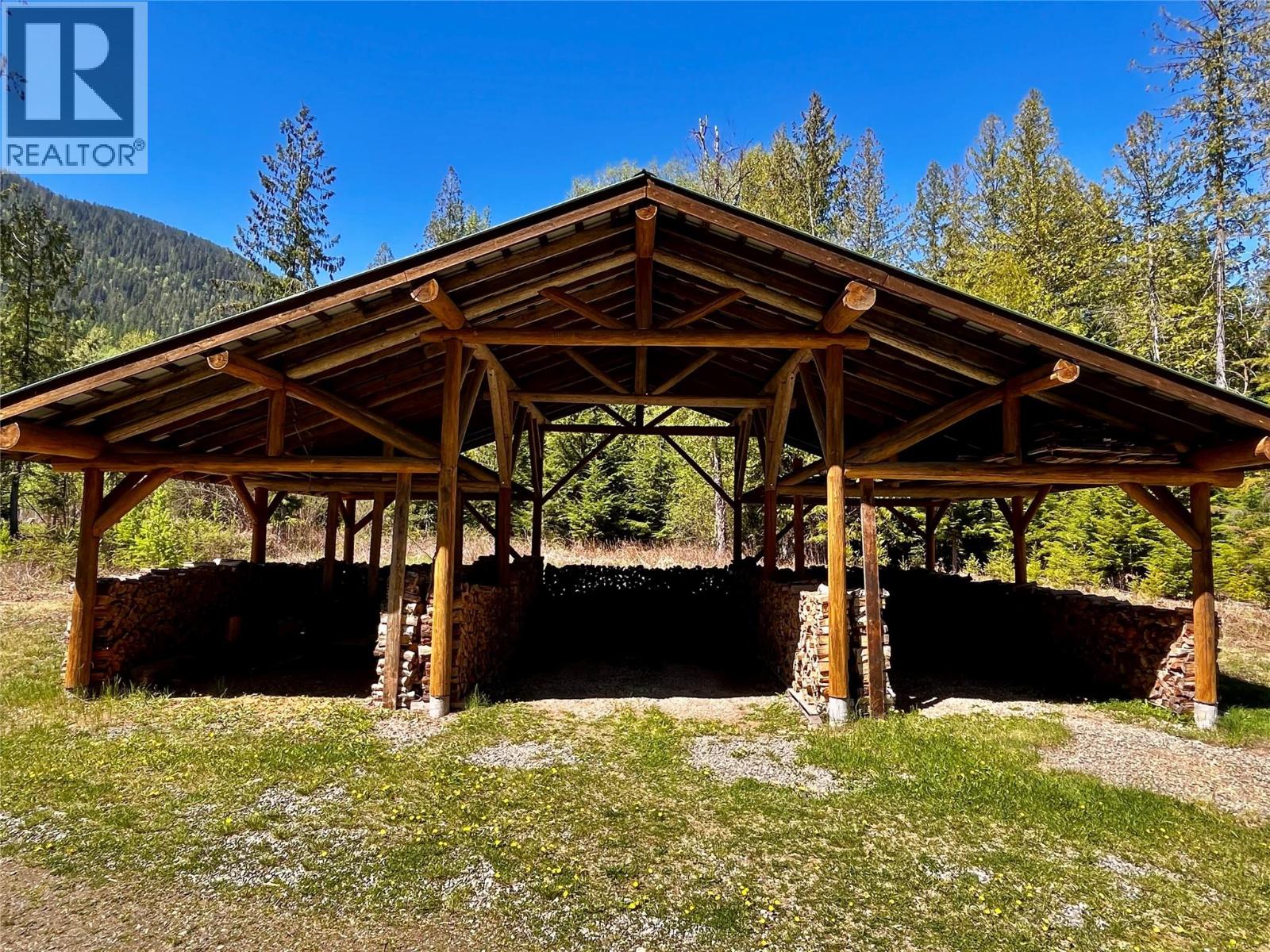 390 Silver Queen Road - 5