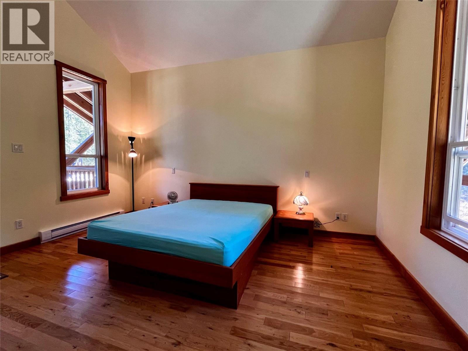 390 Silver Queen Road - 79