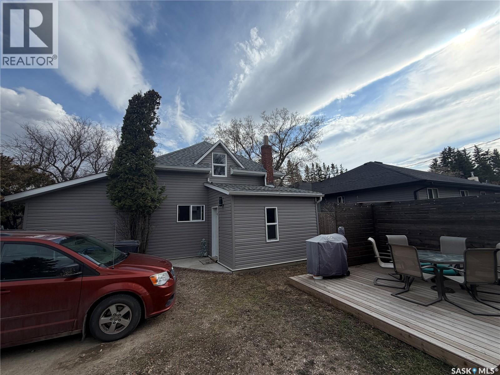 210 2nd AVENUE S - 20