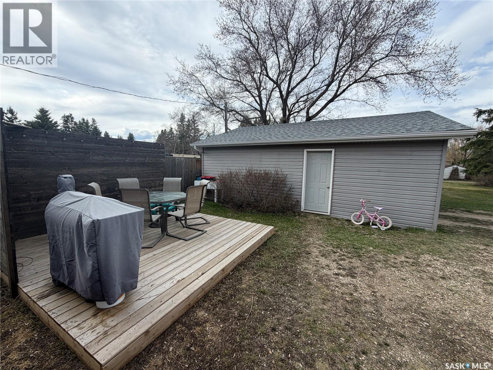 210 2nd AVENUE S - 21