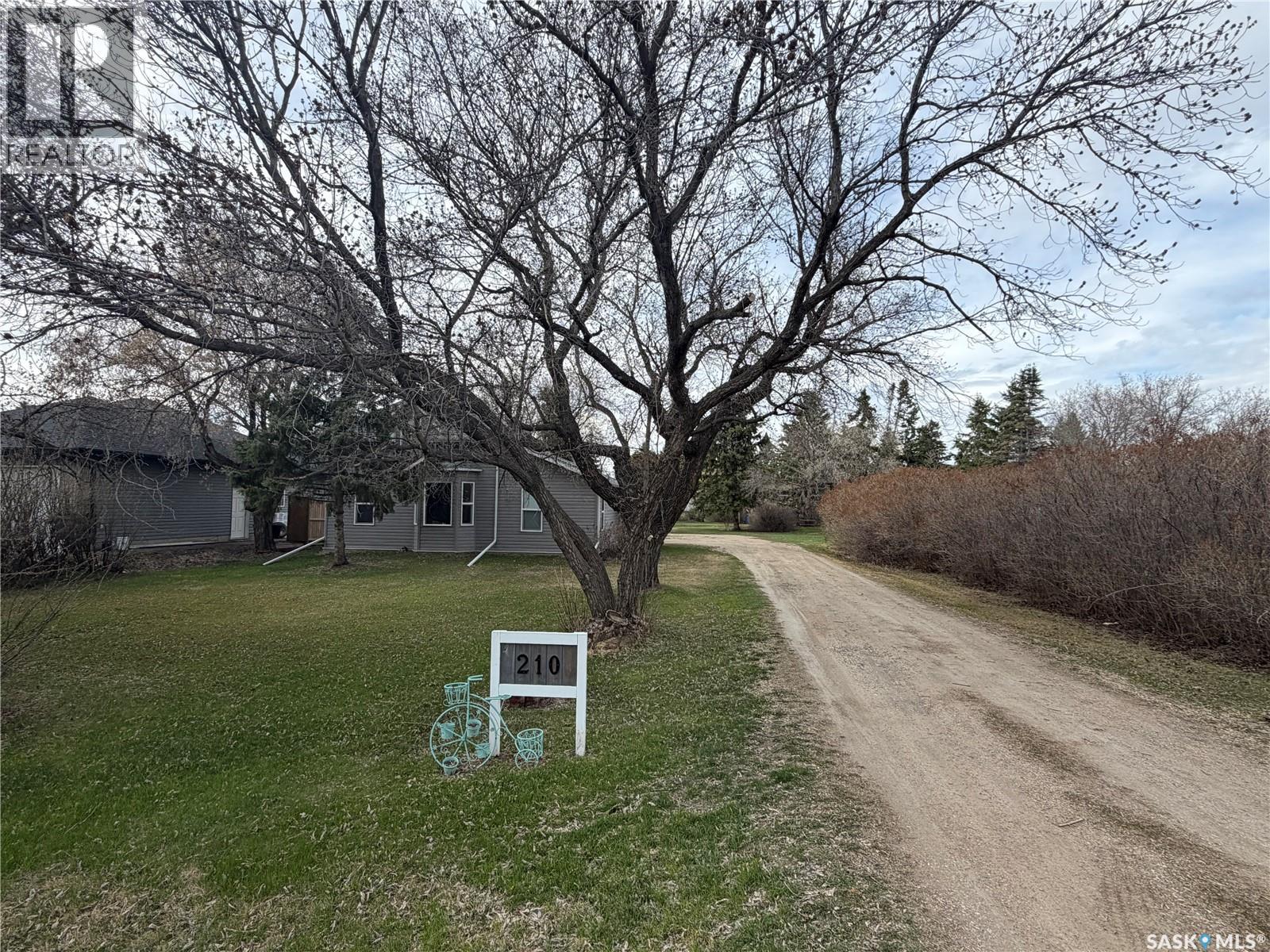 210 2nd AVENUE S - 26