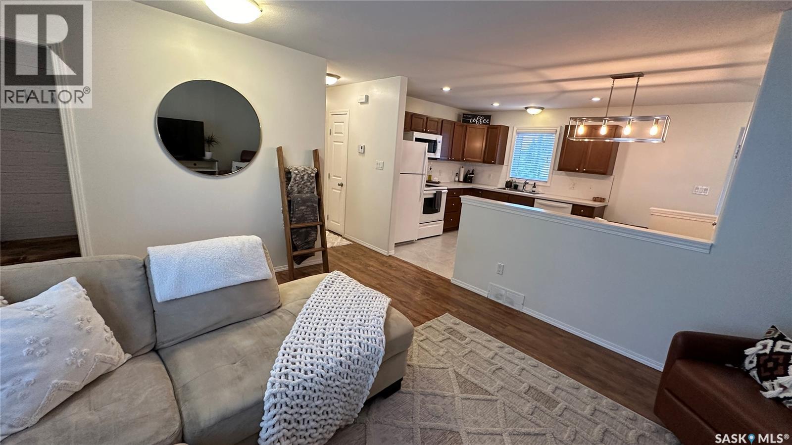 807 107th AVENUE - 12