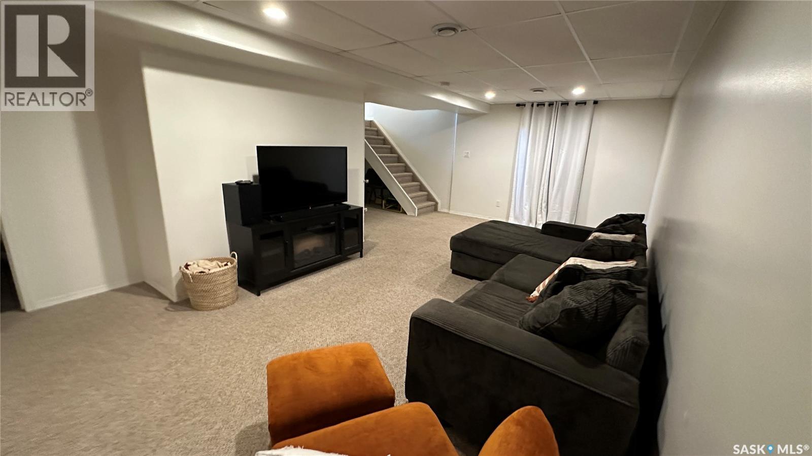 807 107th AVENUE - 27