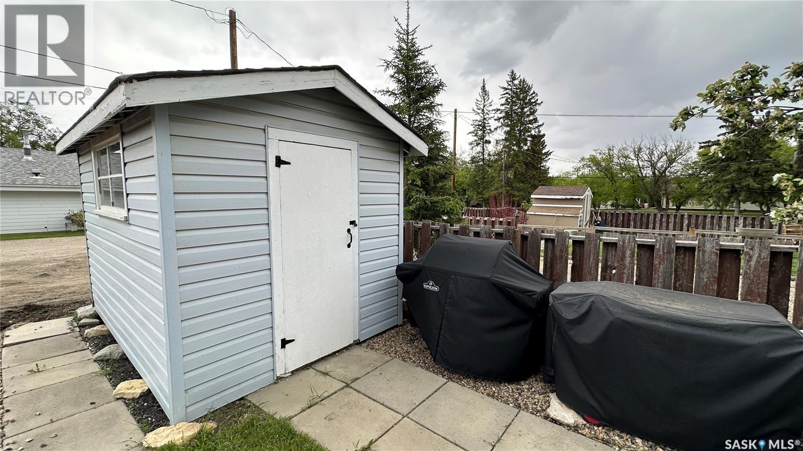 807 107th AVENUE - 30