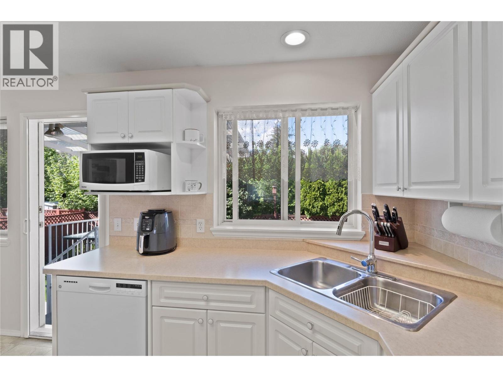 #12 2655 Westsyde Road - 8