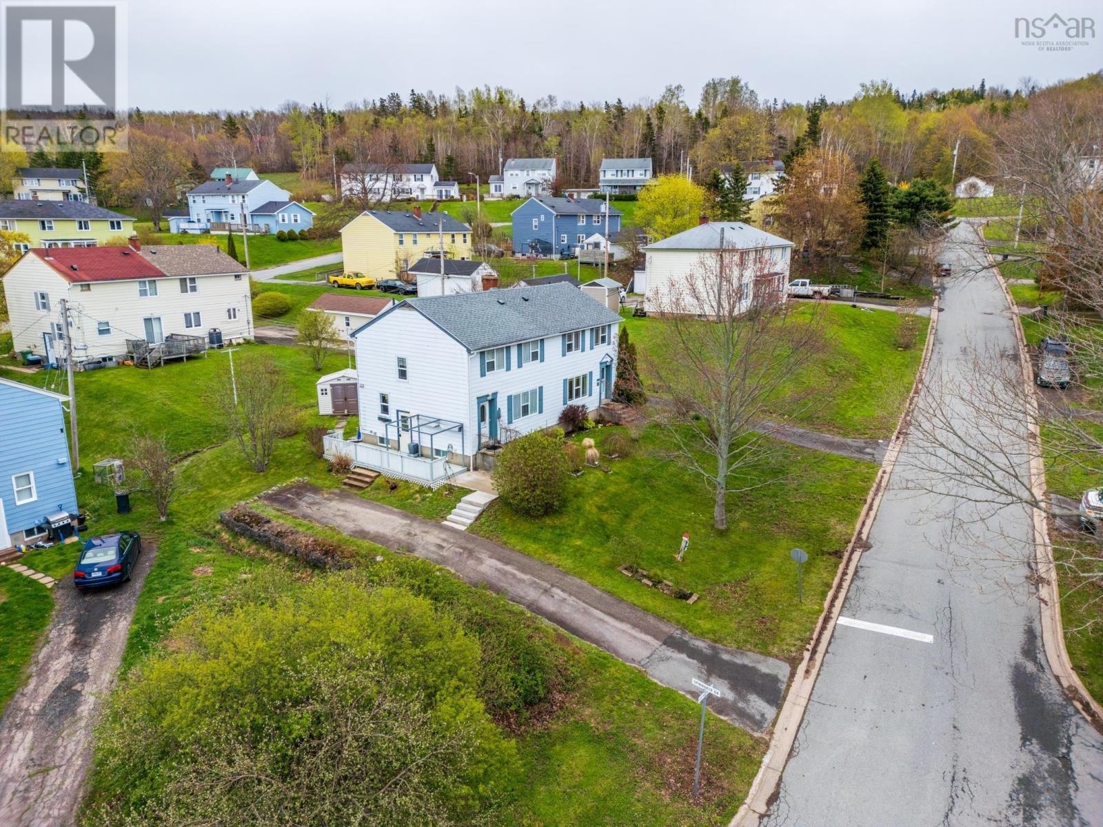 122 Cote Des Neiges Road - 44