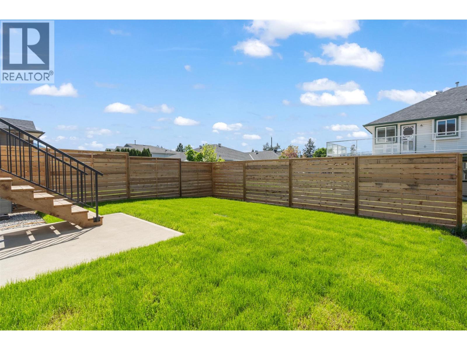 #102 2455 Bradley Drive Lot# 4 - 58