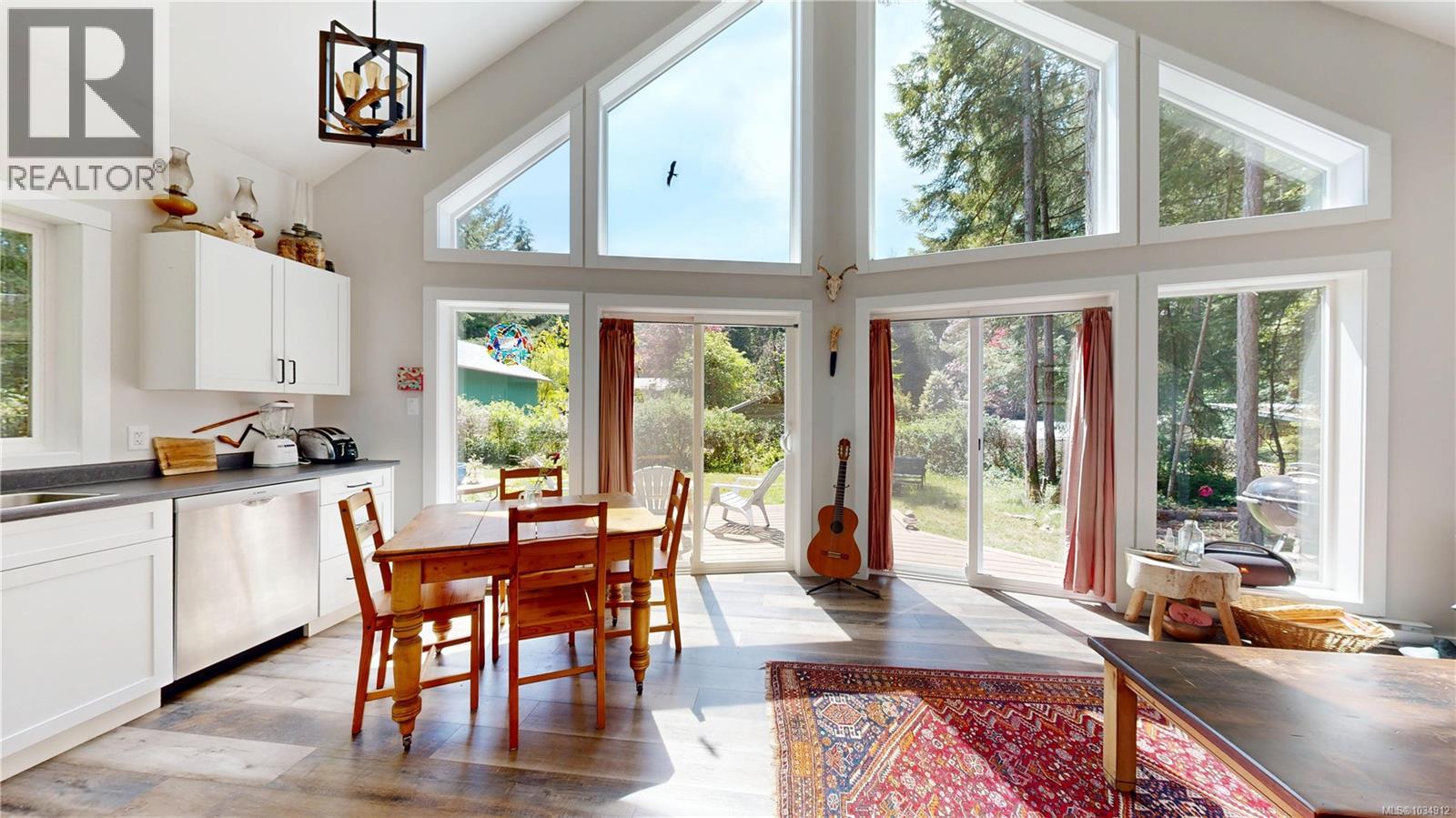 883 Mary Rd - 6