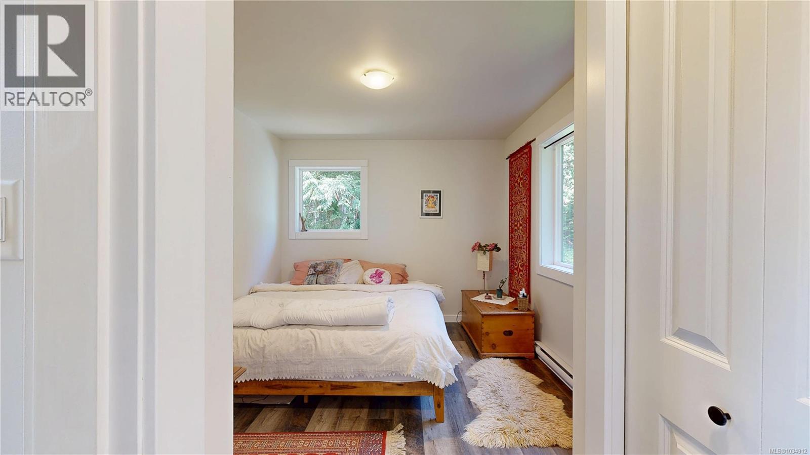 883 Mary Rd - 9