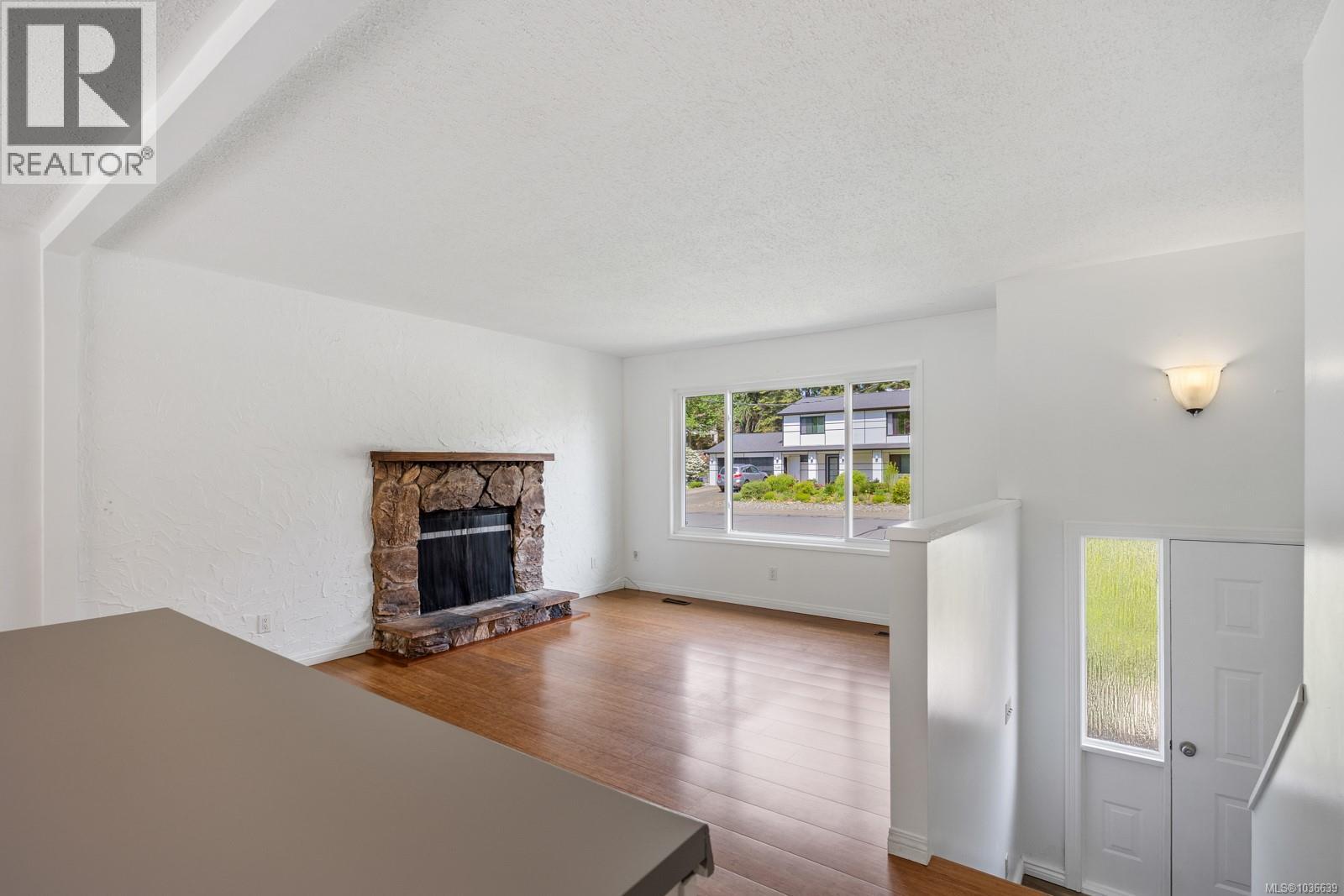 1495 Hobson Ave - 12