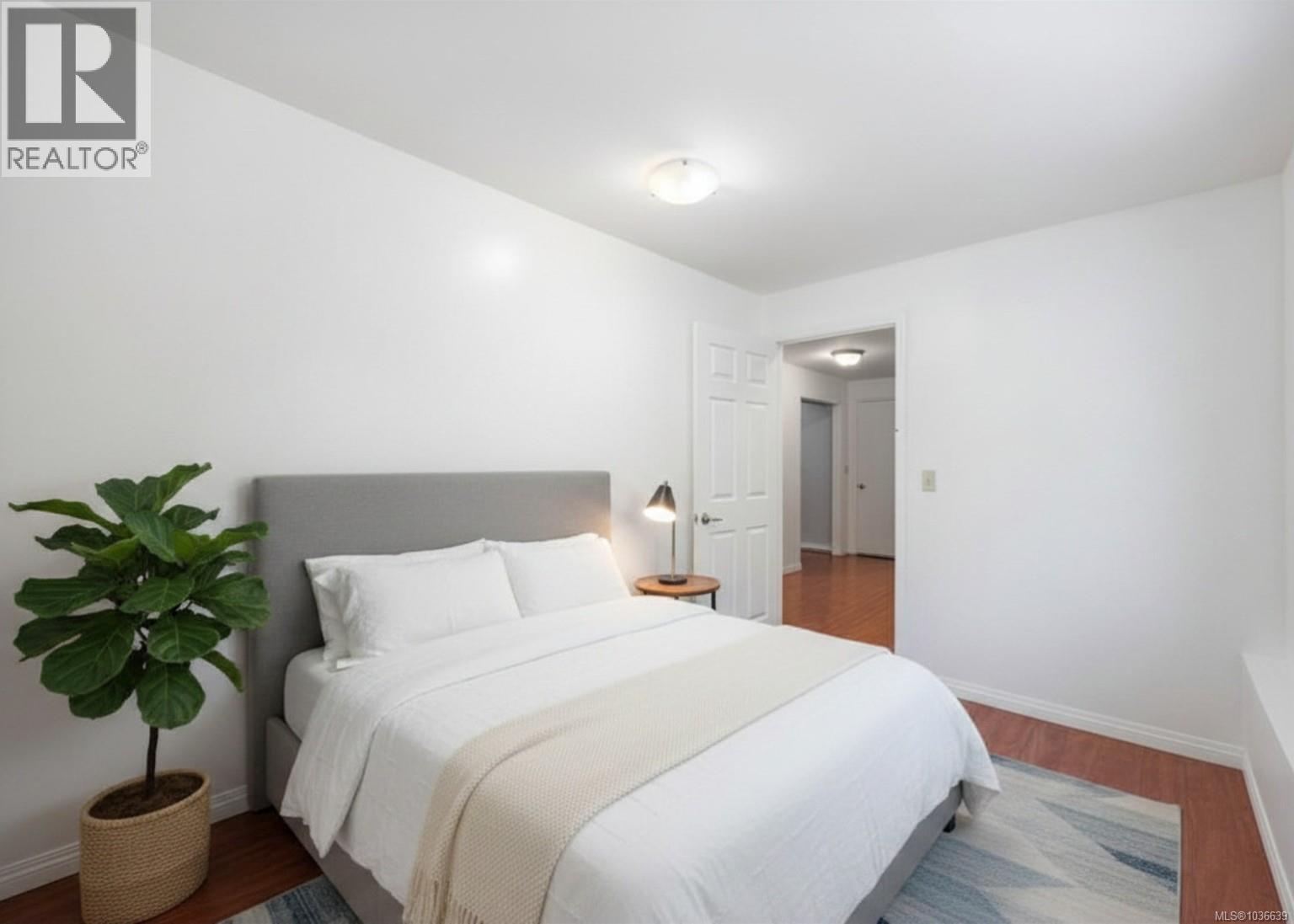 1495 Hobson Ave - 23