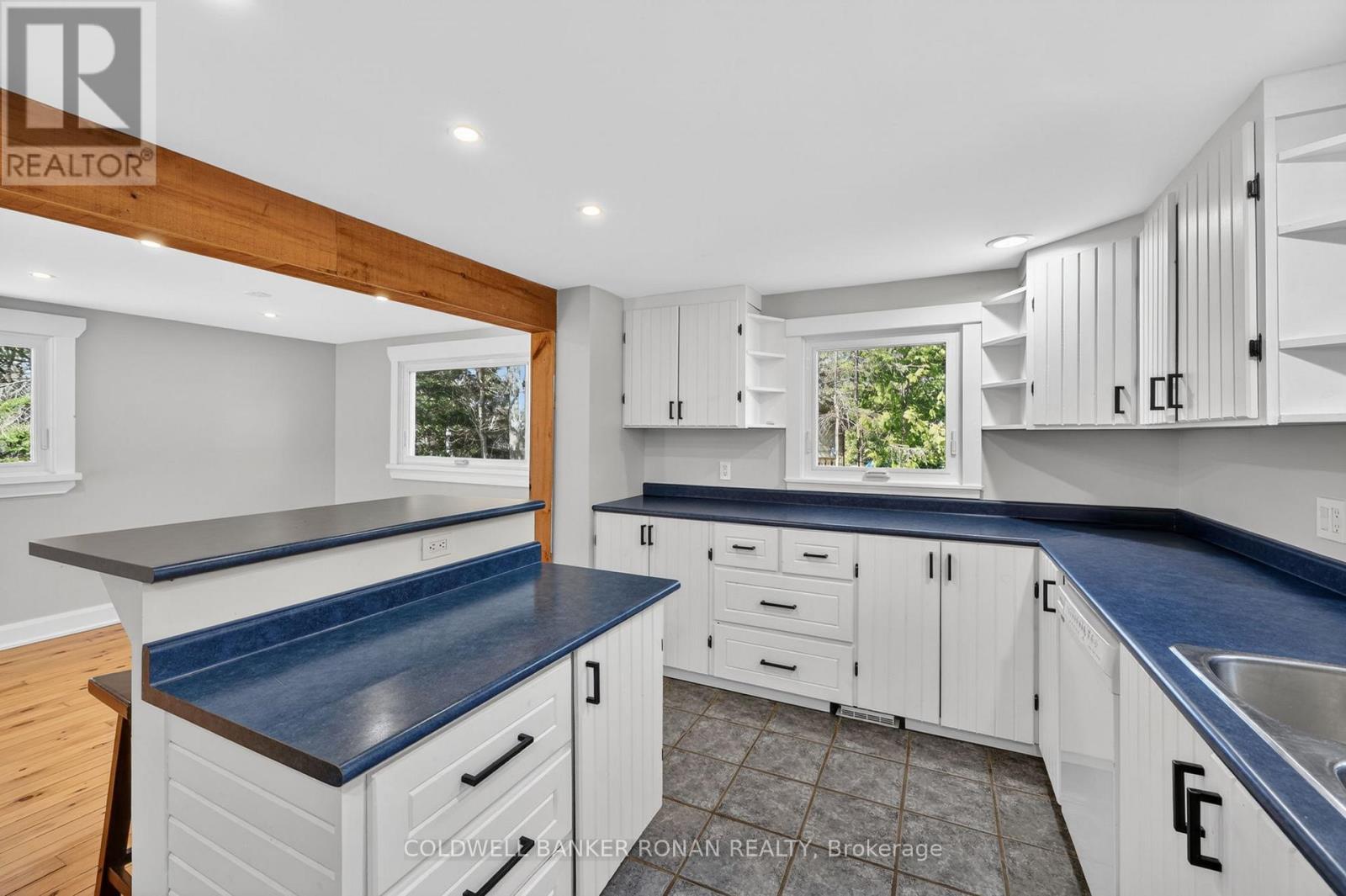 157 WOODLAND DRIVE - 14