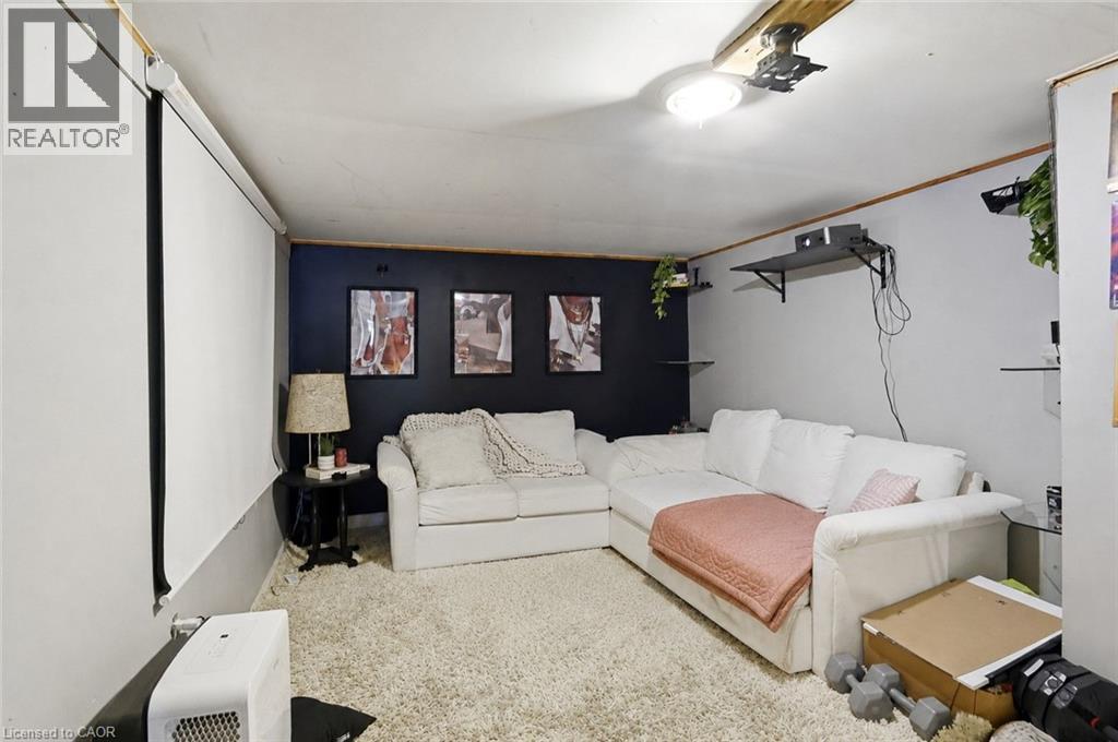 42 SUNNYLEA Drive, St. Catharines, Ontario, L2M5Z8 — Photo 15