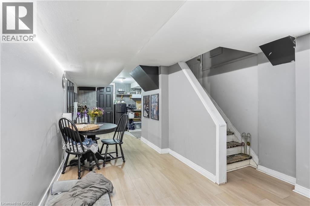 42 SUNNYLEA Drive, St. Catharines, Ontario, L2M5Z8 — Photo 12