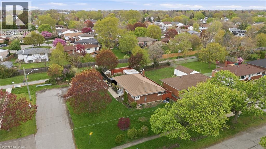 42 SUNNYLEA Drive, St. Catharines, Ontario, L2M5Z8 — Photo 21