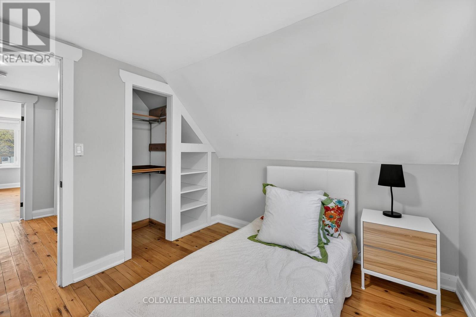 157 WOODLAND DRIVE - 21