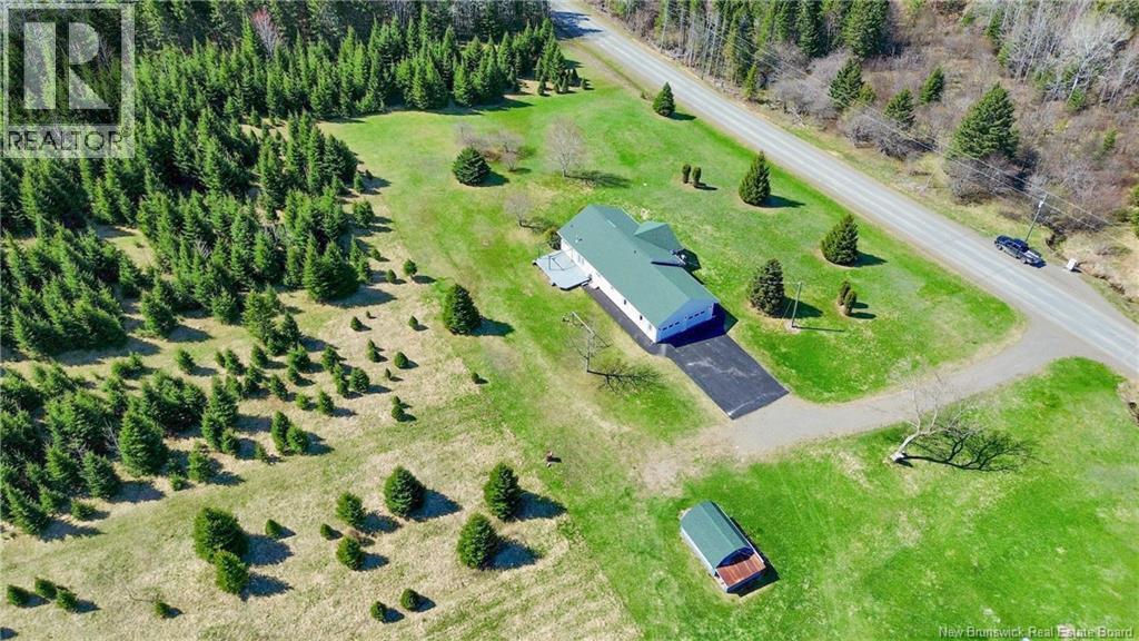 400 West Glassville Road - 47