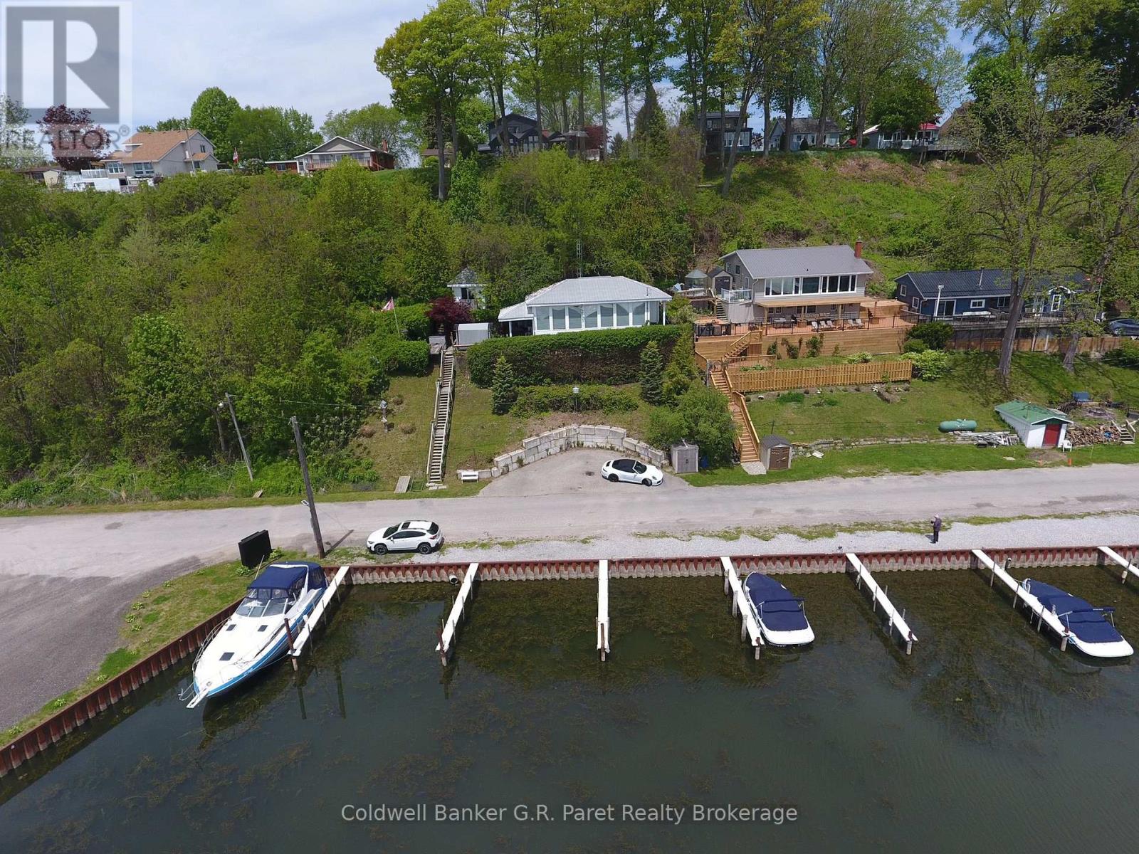 61 BLUEWATER AVENUE - 28