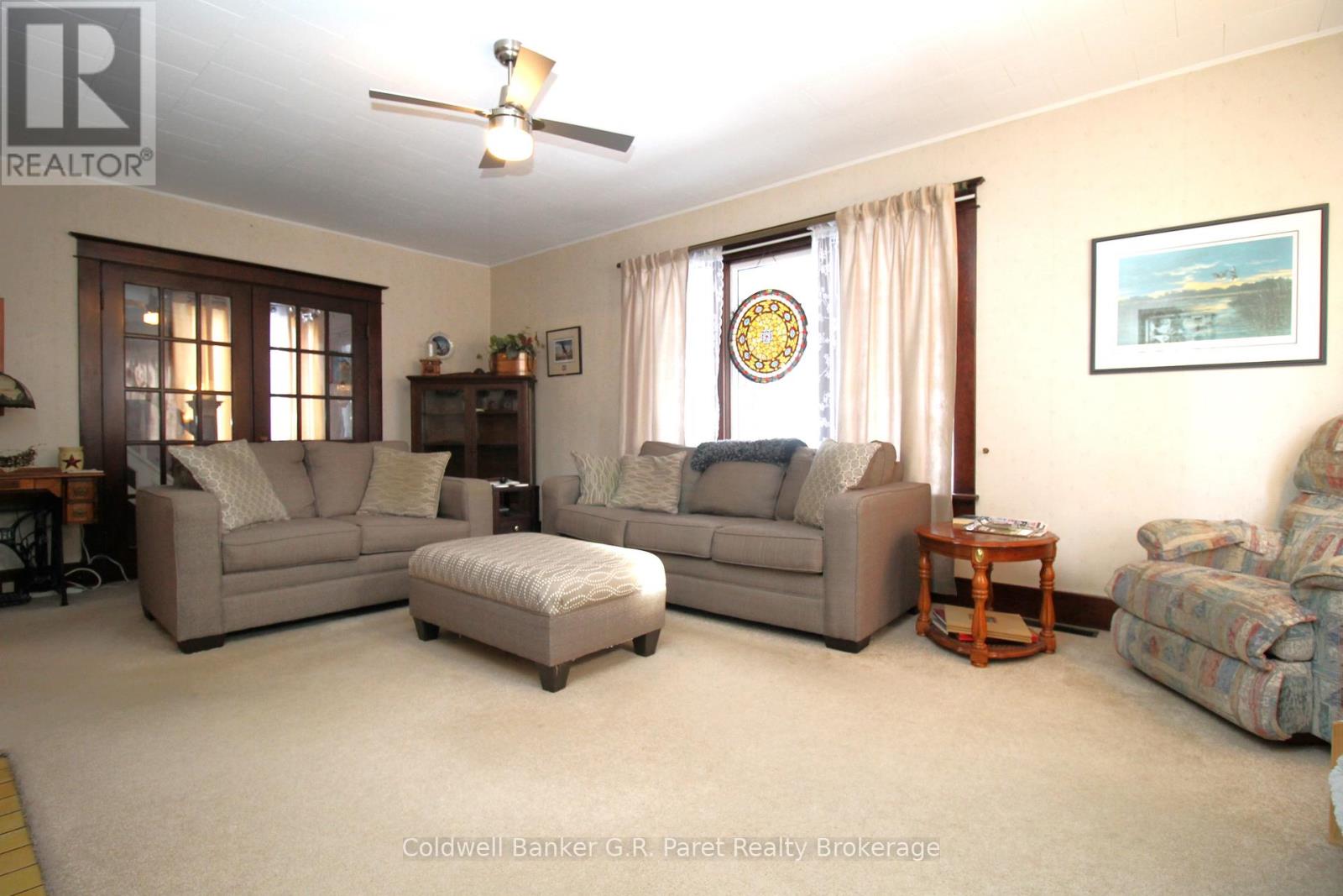 264 JOHN STREET S - 7