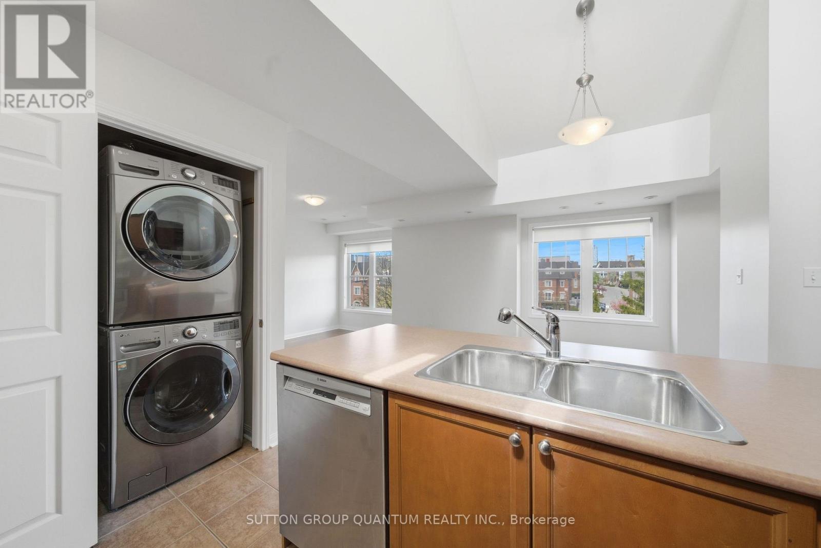#3 594 SHORELINE DRIVE - 11