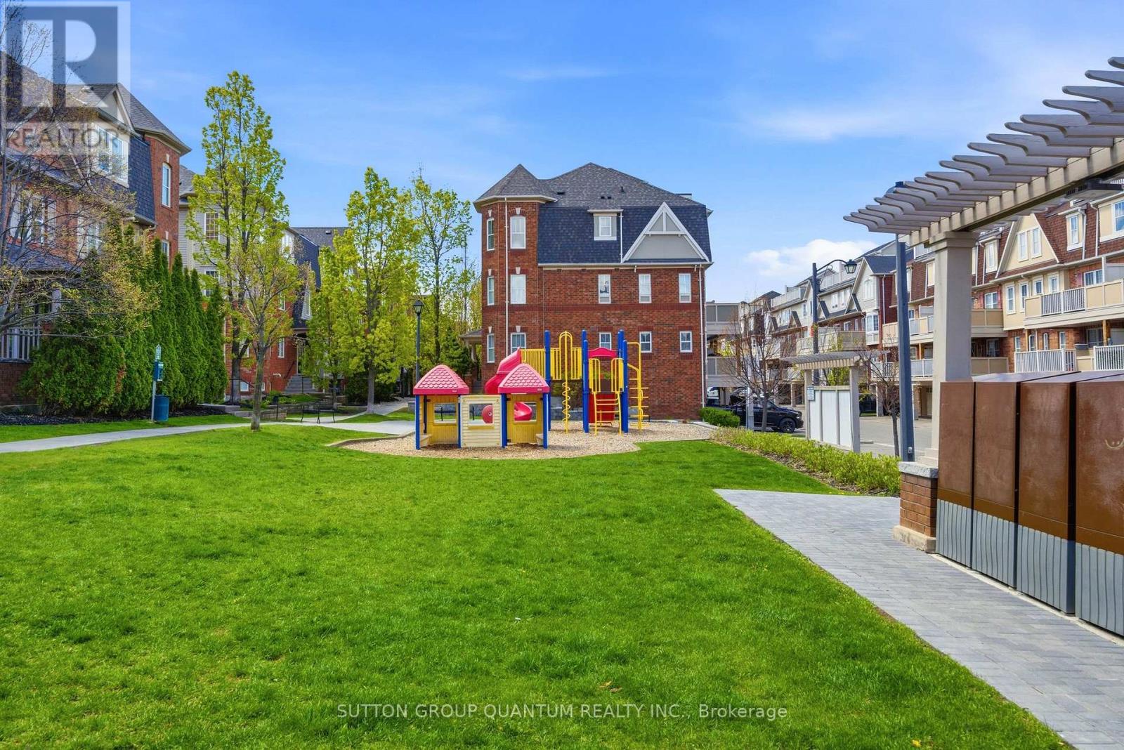 #3 594 SHORELINE DRIVE - 23
