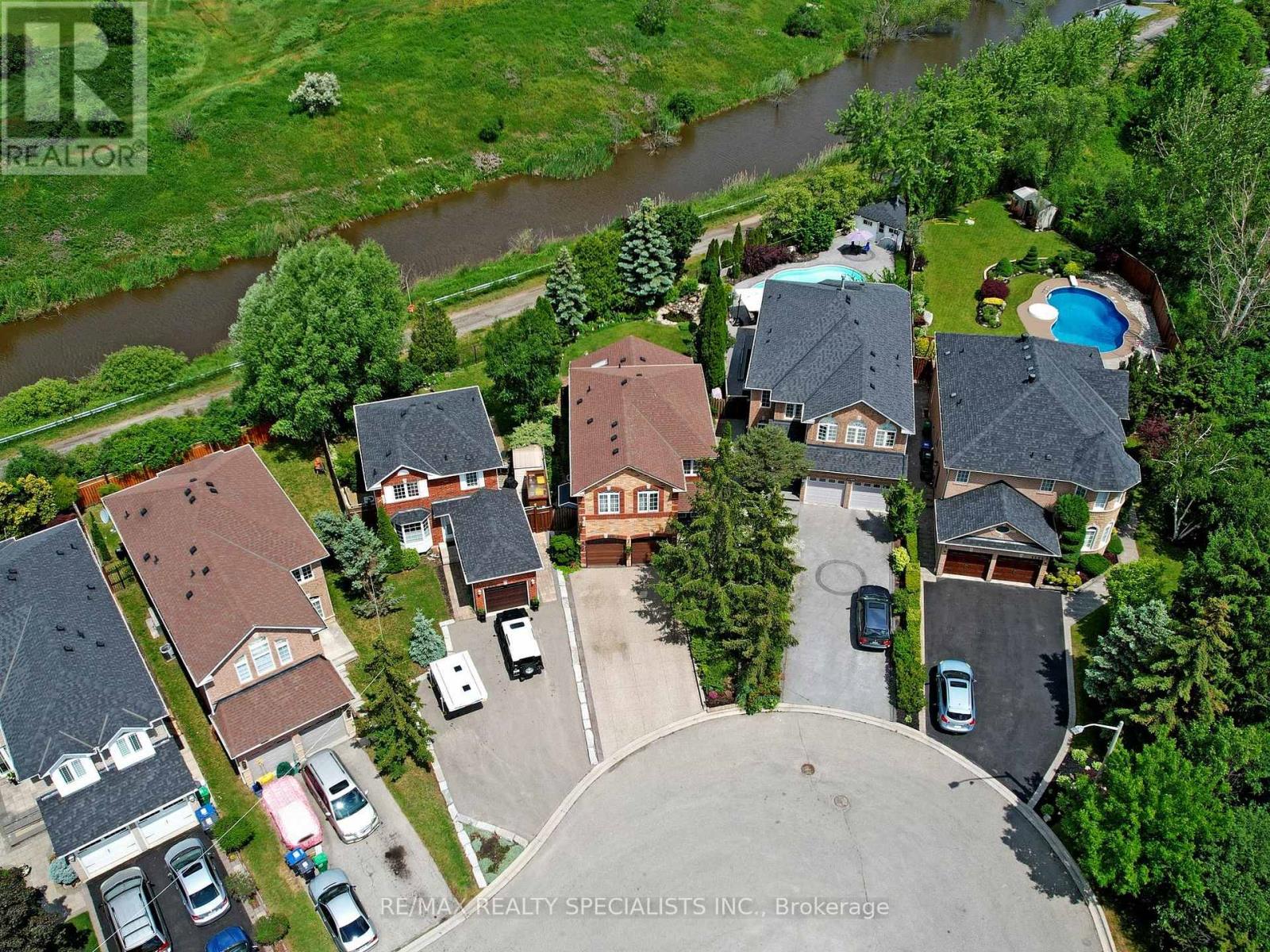 Photo of 1169 Barnswallow Court