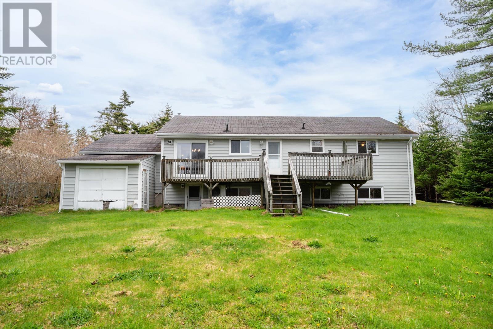 Property 32 of 49 of 2073 Old Sambro Road
