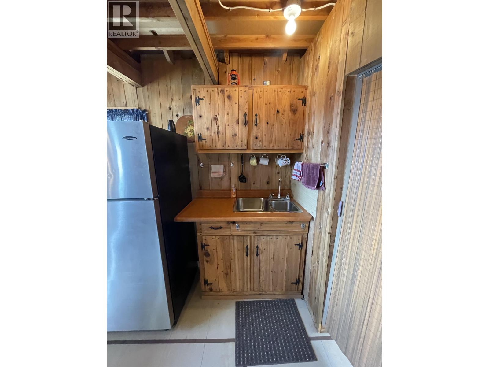 2602 SPOUT LAKE ROAD - 12