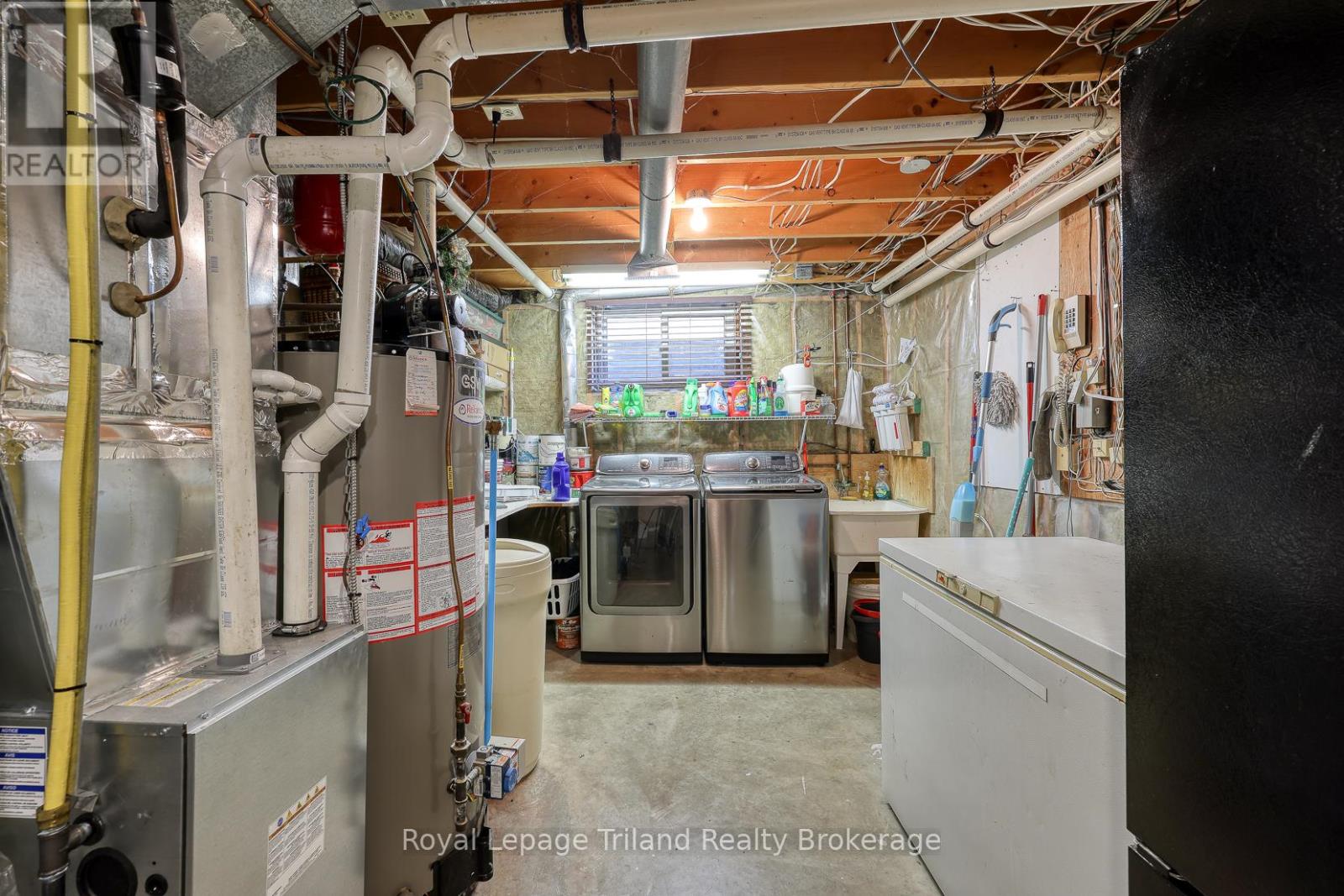 89 MARKHAM STREET - 28