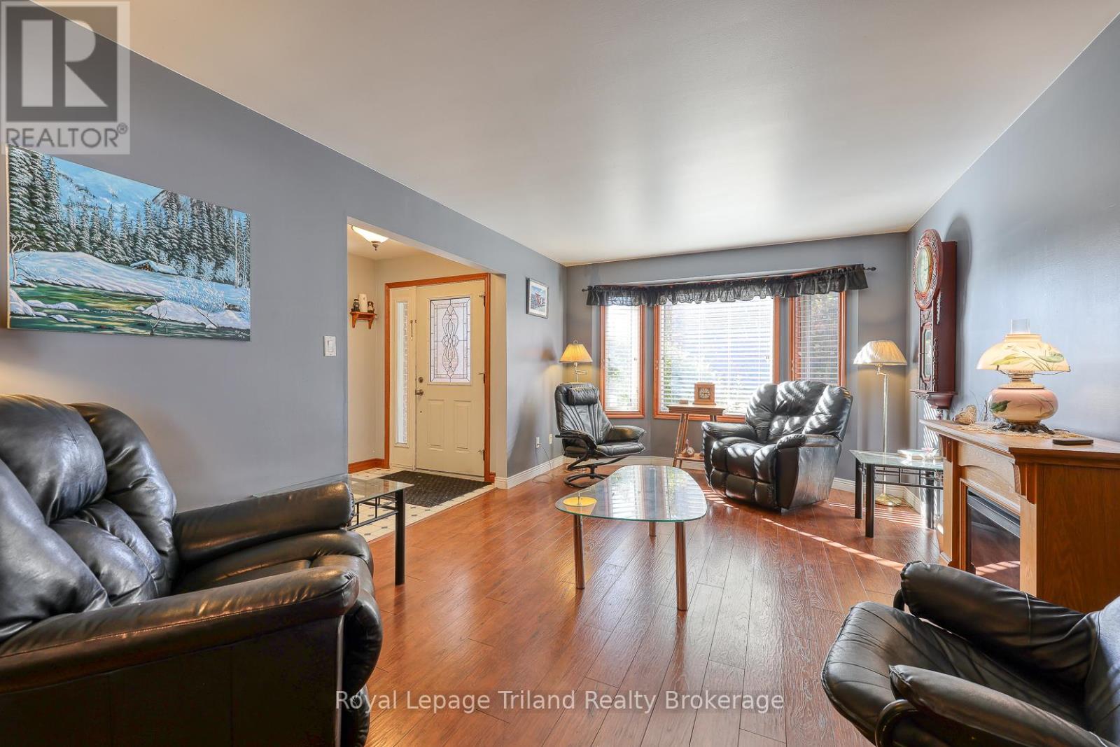 89 MARKHAM STREET - 8