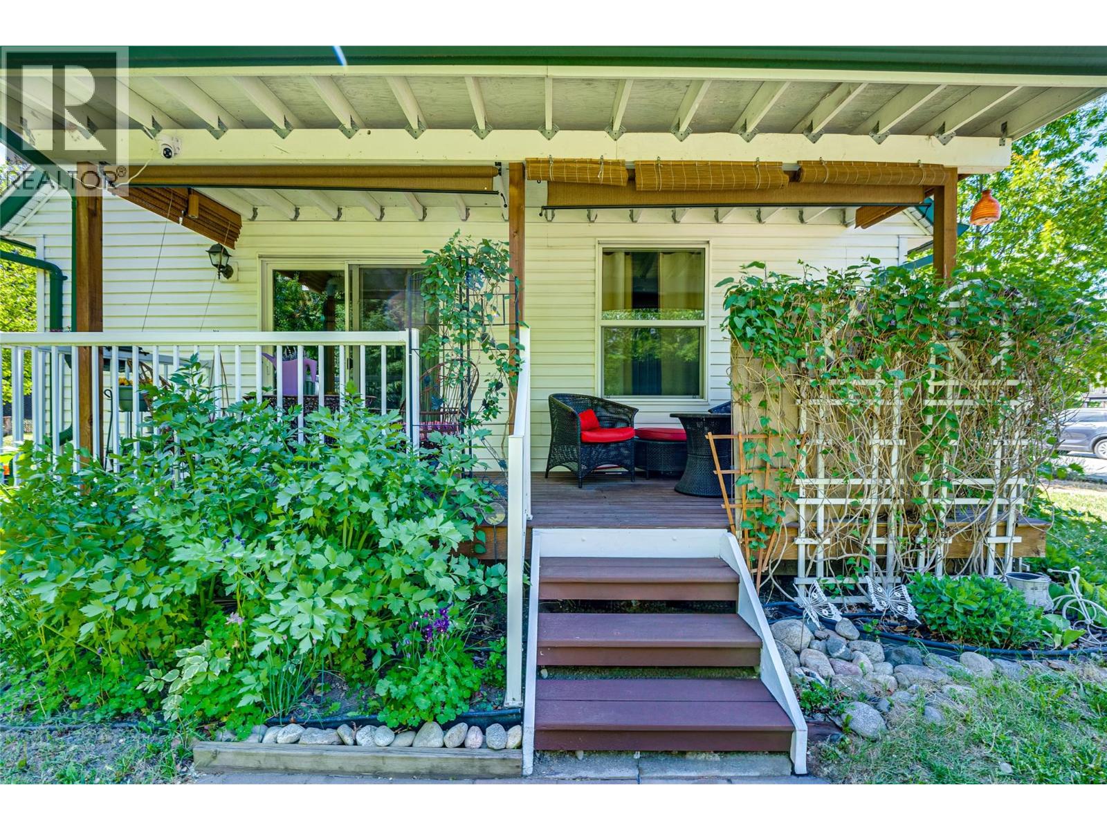 1902 50 Avenue, Vernon