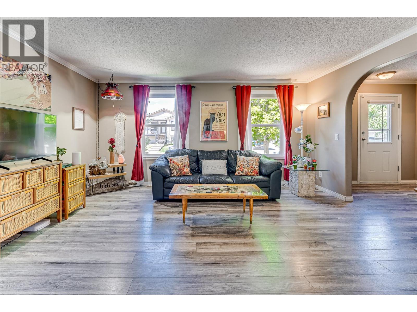 1902 50 Avenue, Vernon