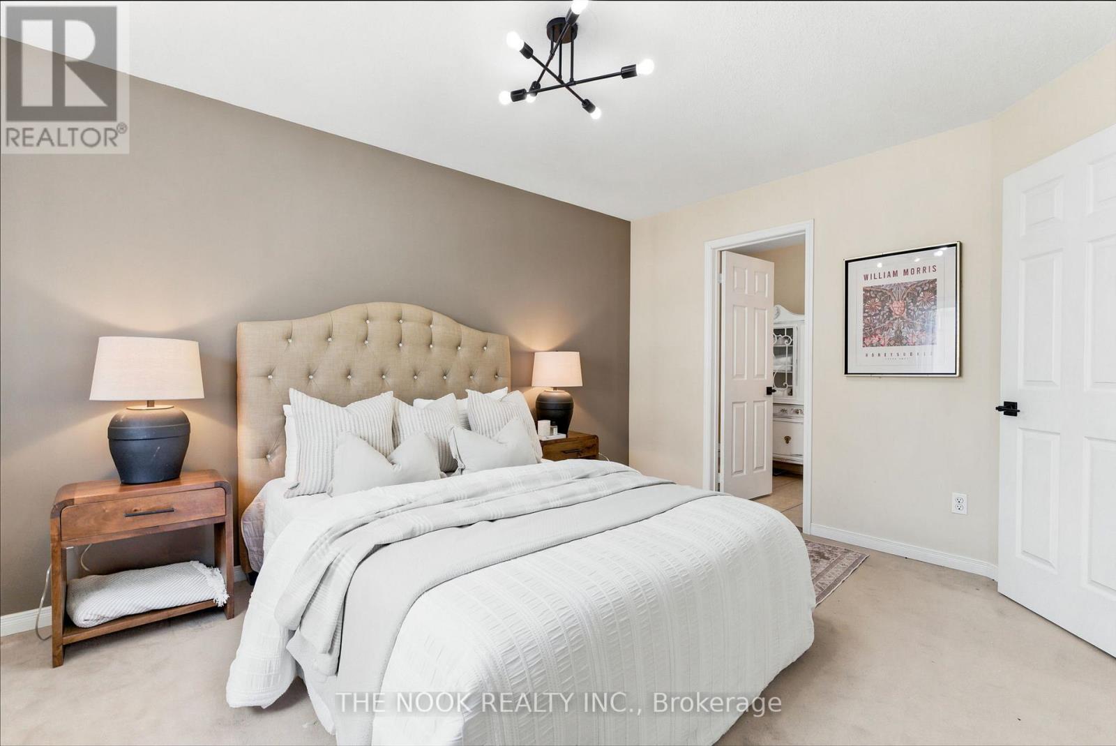 #44 460 WOODMOUNT DRIVE - 15