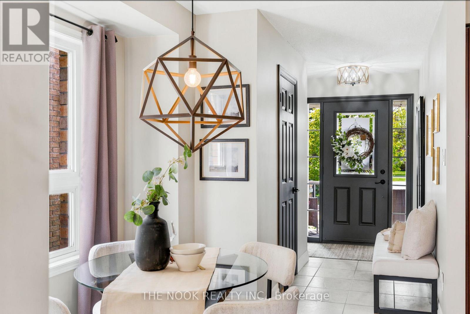 #44 460 WOODMOUNT DRIVE - 9