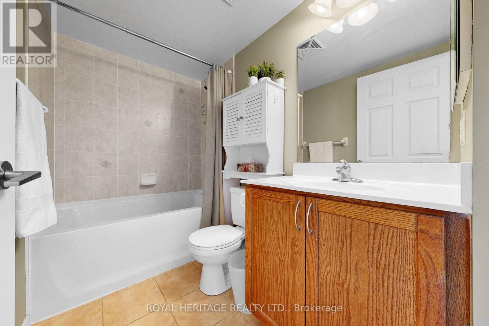 #112 340 WATSON STREET W - 26