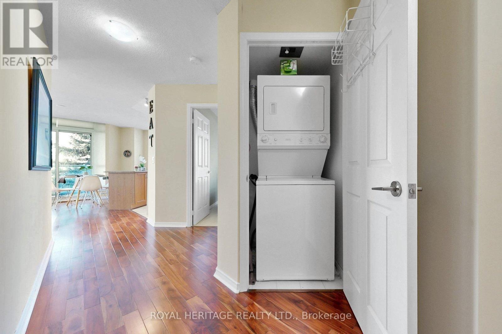 #112 340 WATSON STREET W - 28