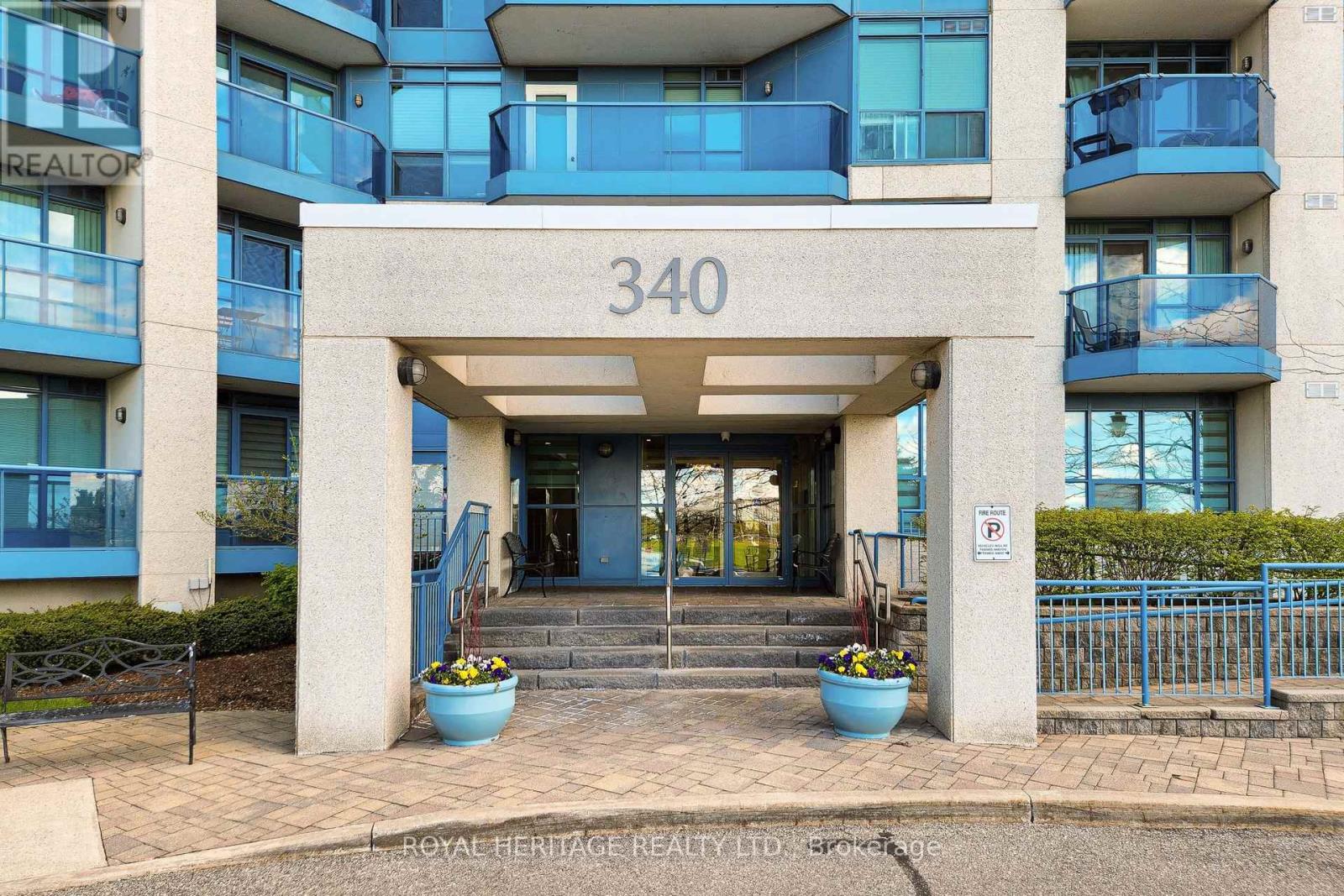 #112 340 WATSON STREET W - Image 3