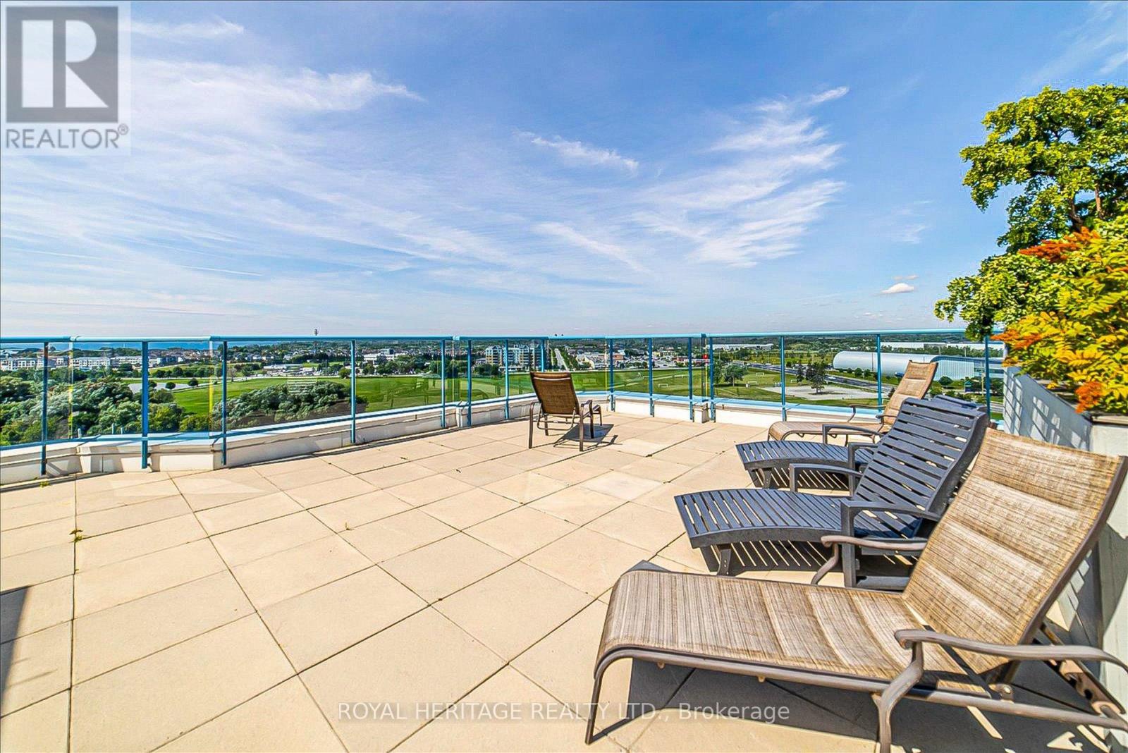 #112 340 WATSON STREET W - 44